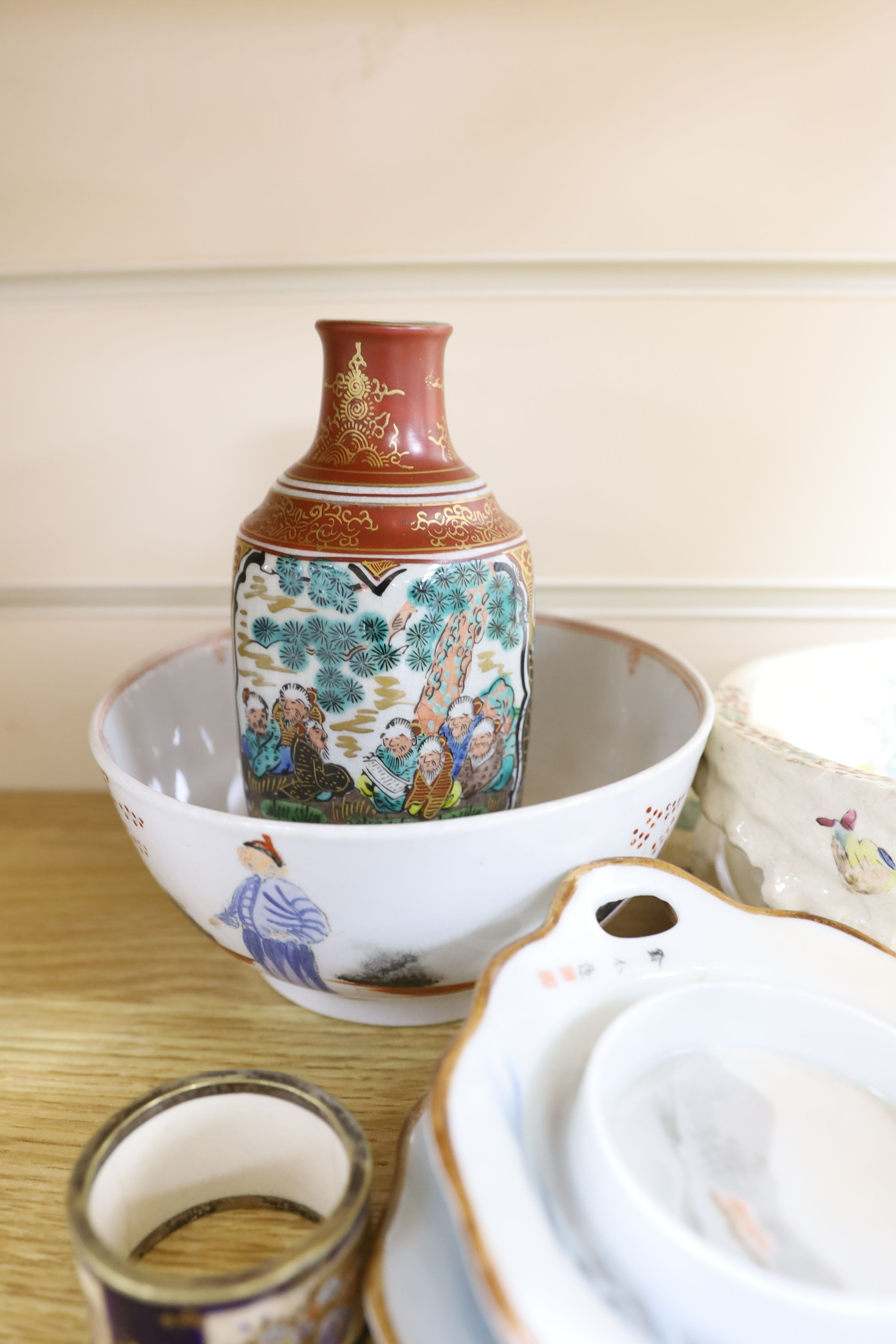 Assorted Japanese and Chinese items including a Japanese bronze square dish